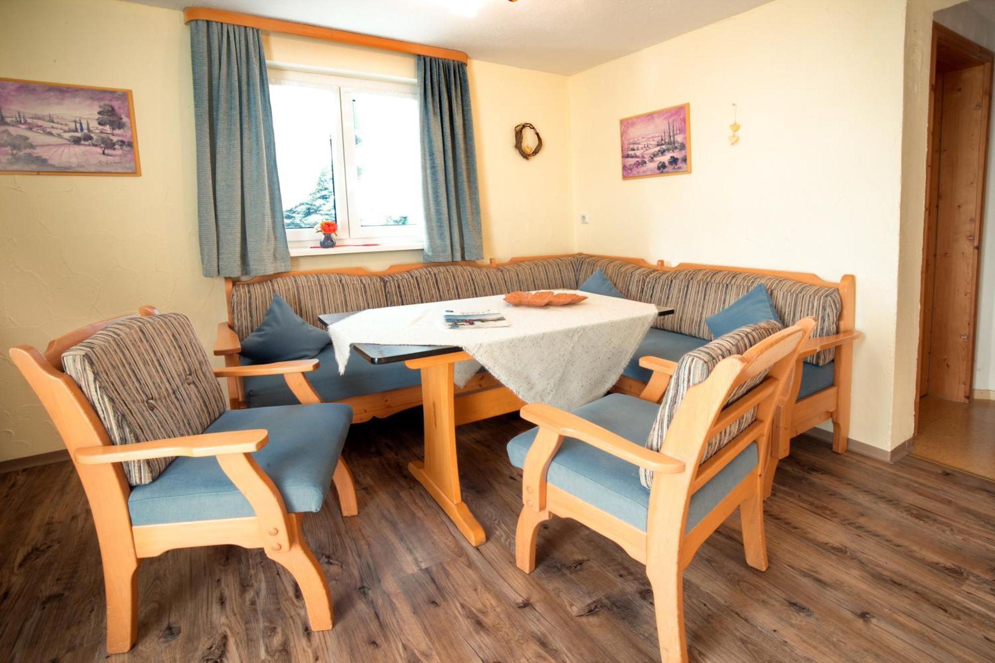 Gaestehaus Bergfrieden Bolsterlang Esterno foto