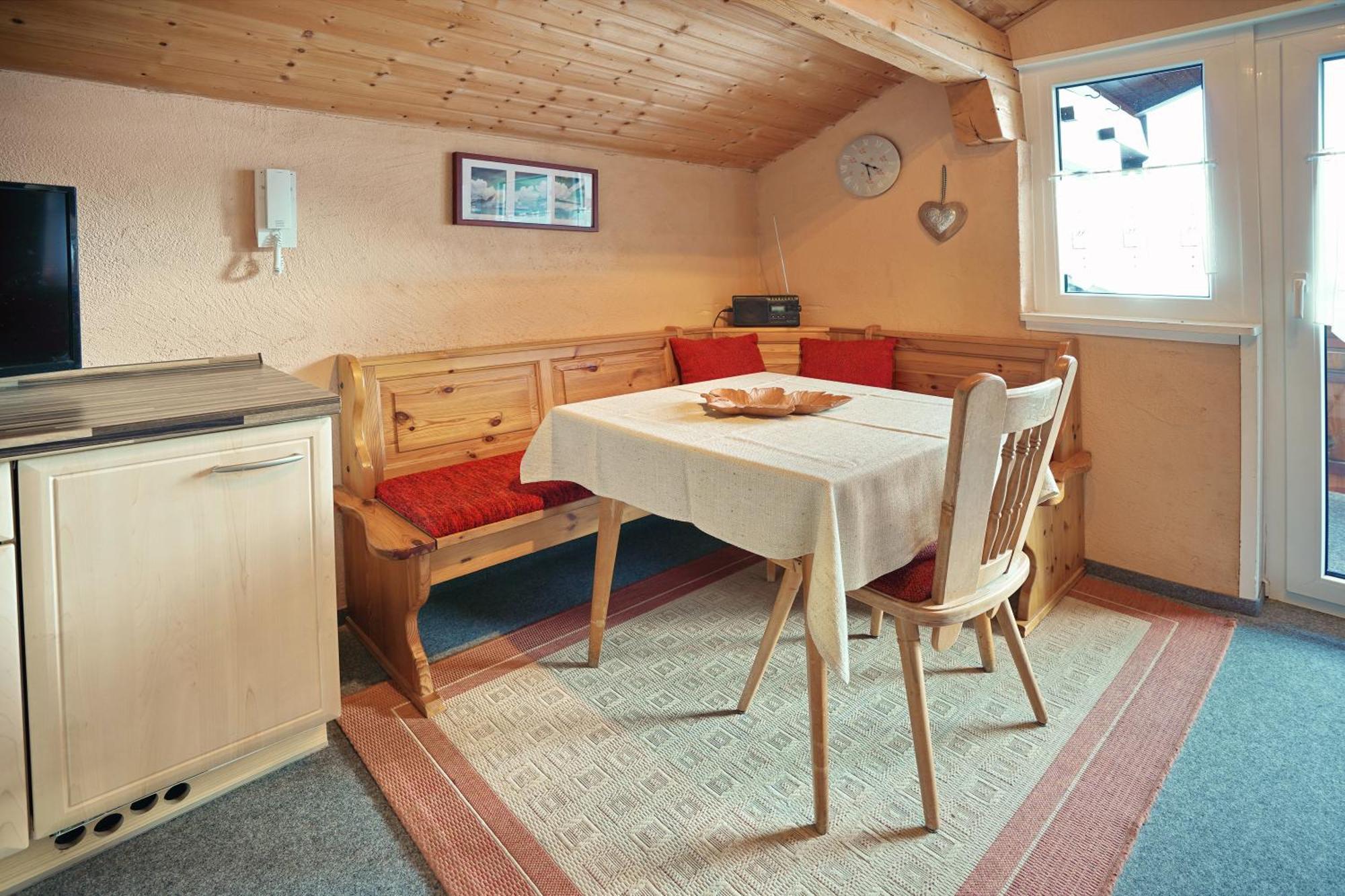 Gaestehaus Bergfrieden Bolsterlang Esterno foto